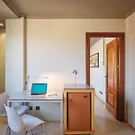 Crisol Almirante ホテル 4*