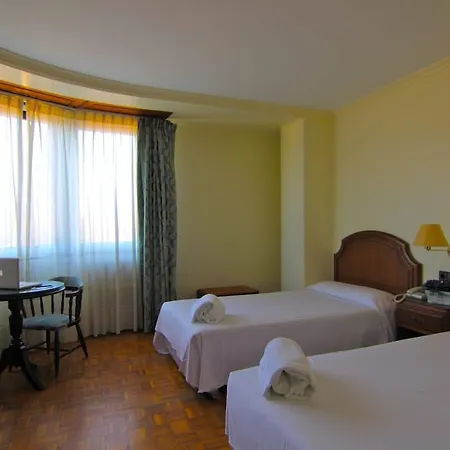 Crisol Almirante Ξενοδοχείο 4*