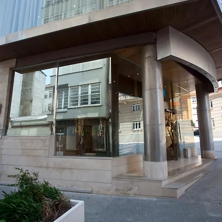 Crisol Almirante 4* Феррол