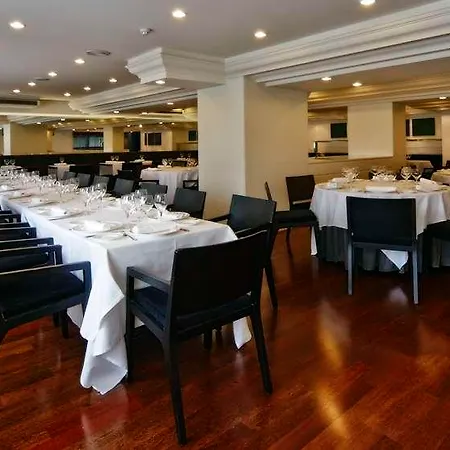 Crisol Almirante Ξενοδοχείο 4*