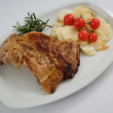 Almirante Szálloda 4*