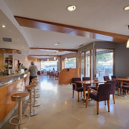 Almirante Hotel 4*