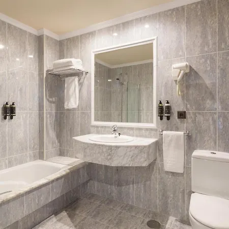 Отель Crisol Almirante 4*