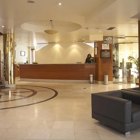 Hotel Almirante 4*