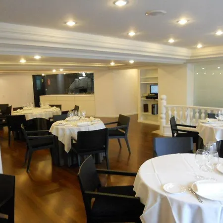Almirante Hotel