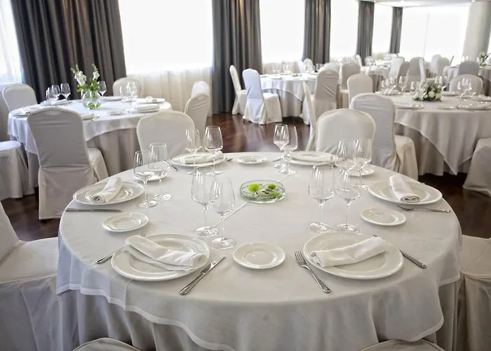 Almirante Hotel